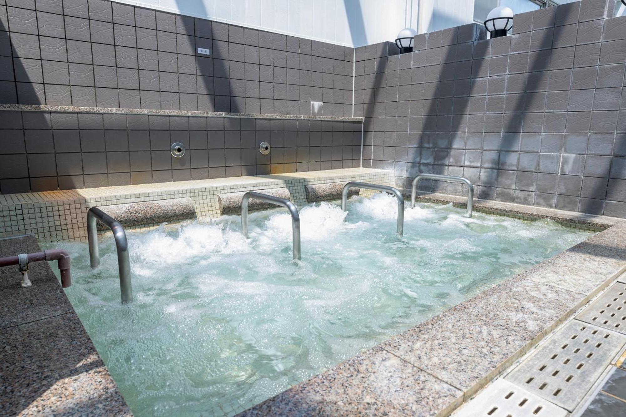 Hill Hotel Sunpia Iga Zewnętrze zdjęcie